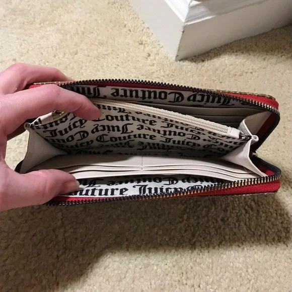 🆕🔥HTF/RARE JUICY COUTURE BEAUTIFUL RED&BROWN WALLET STILL IN THE BOX NWT&NIB - Picture 11 of 13